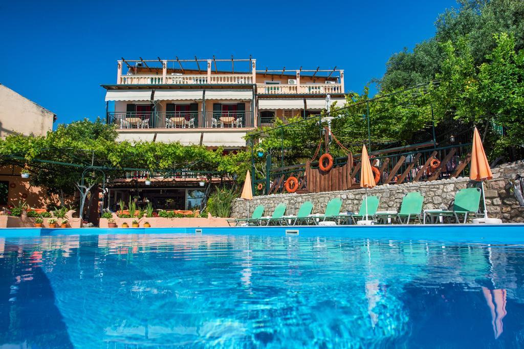 바니체스 Argo Pool & Bar 아파트 호텔 외부 사진